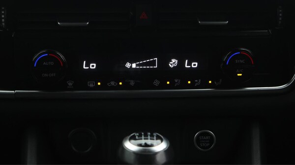 Used Nissan Qashqai 2021 for sale - 76239101: Photo 13
