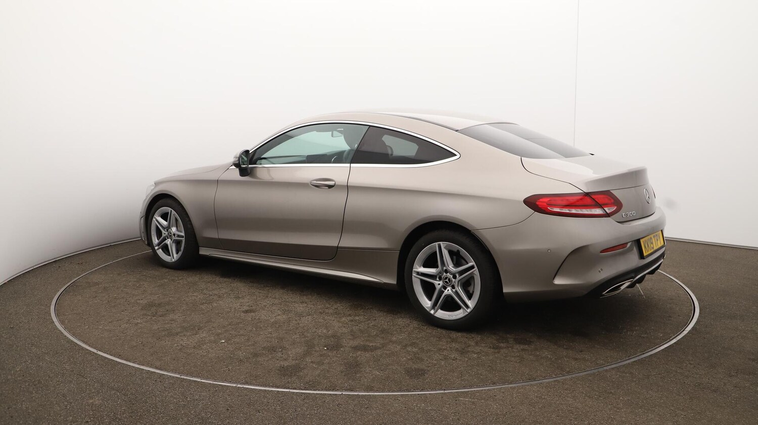 Used Mercedes-Benz C-Class 2019 for sale - 76000781: Photo 10