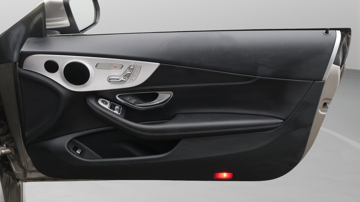 Used Mercedes-Benz C-Class 2019 for sale - 76000781: Photo 23