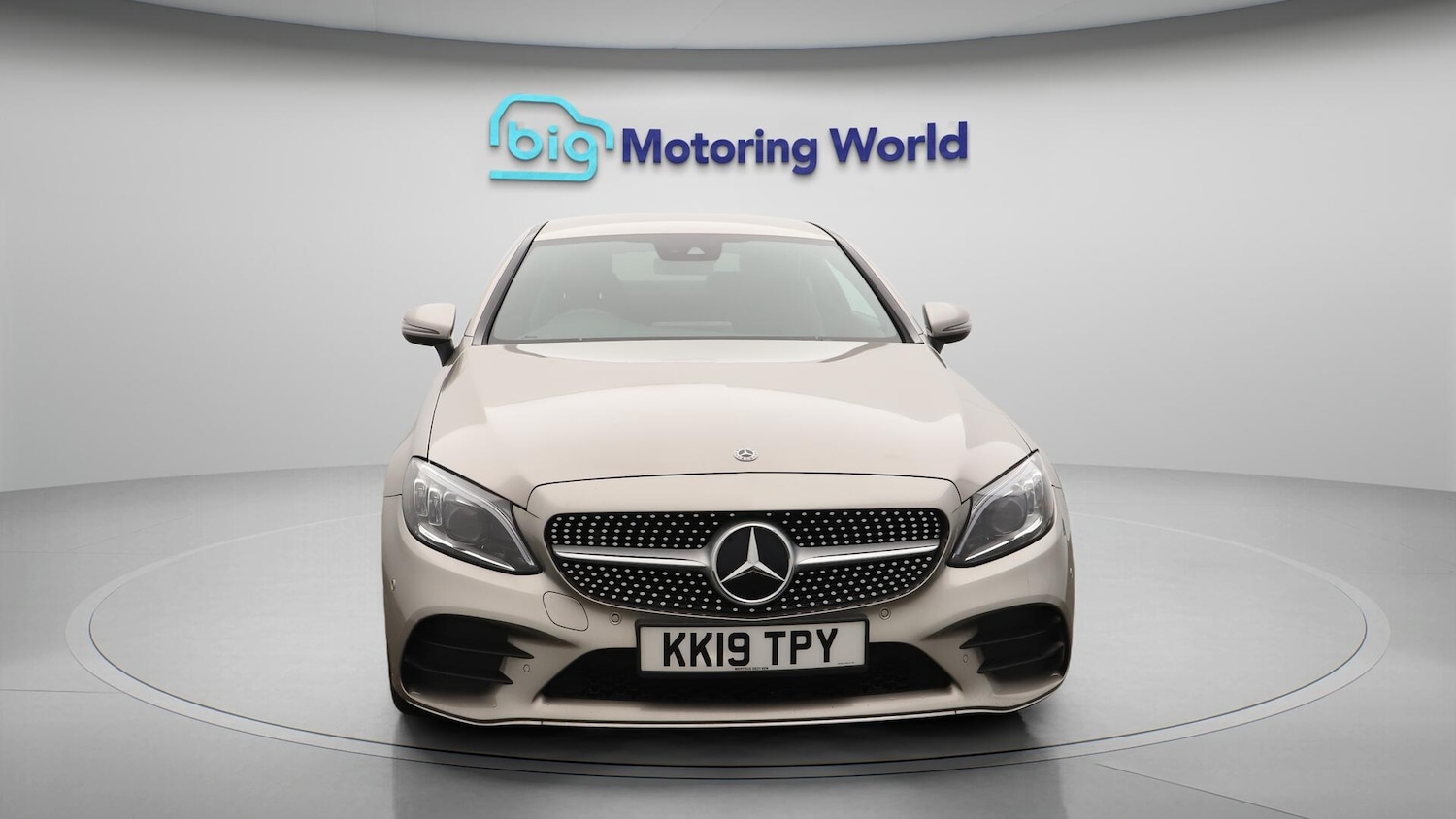 Used Mercedes-Benz C-Class 2019 for sale - 76000781: Photo 3