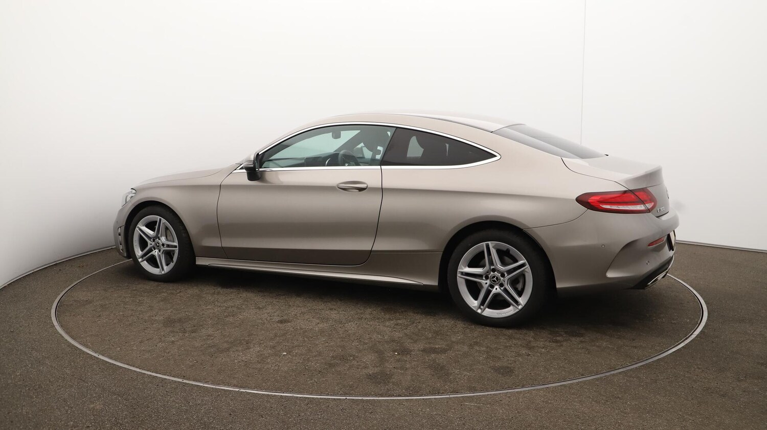Used Mercedes-Benz C-Class 2019 for sale - 76000781: Photo 34