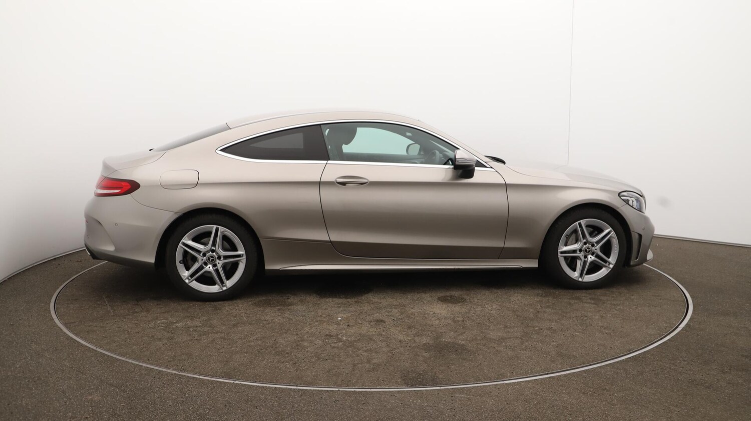 Used Mercedes-Benz C-Class 2019 for sale - 76000781: Photo 40