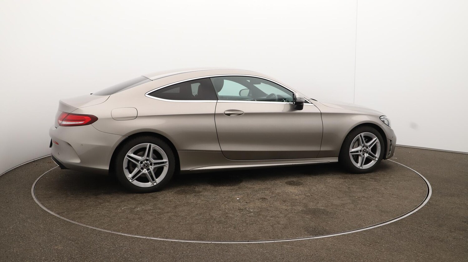 Used Mercedes-Benz C-Class 2019 for sale - 76000781: Photo 43