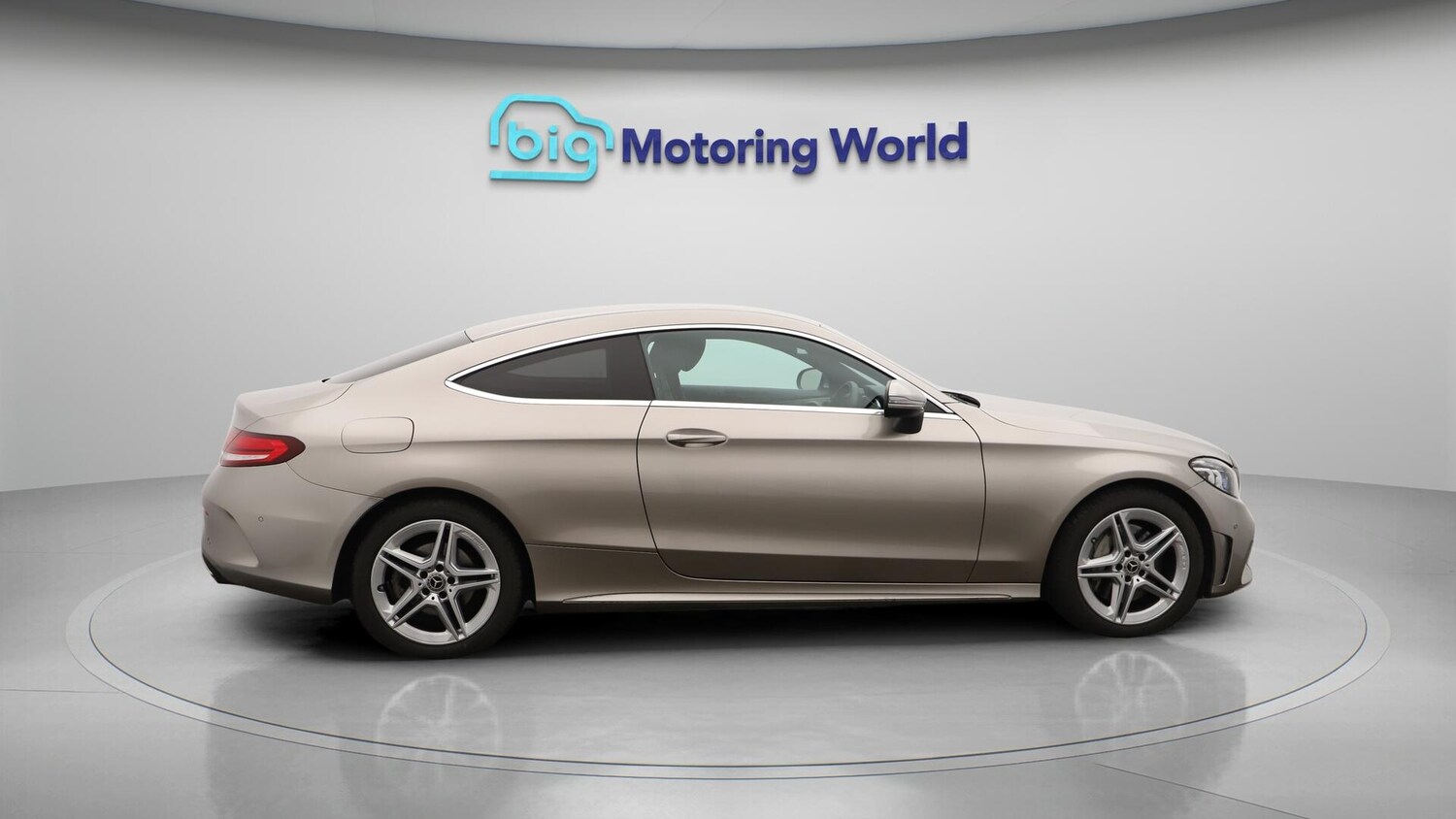 Used Mercedes-Benz C-Class 2019 for sale - 76000781: Photo 9