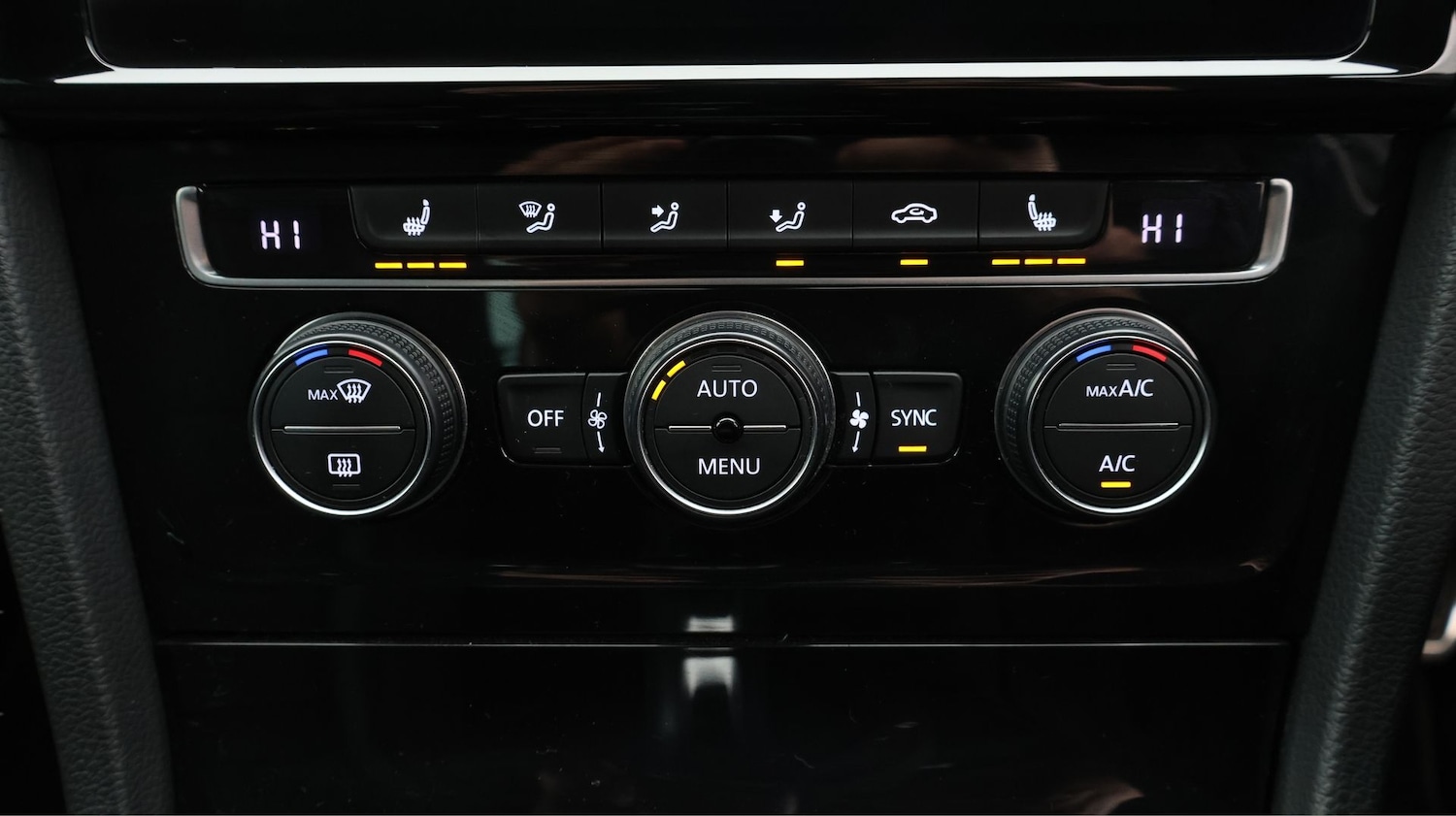 Used Volkswagen Golf 2018 for sale - 77749690: Photo 12