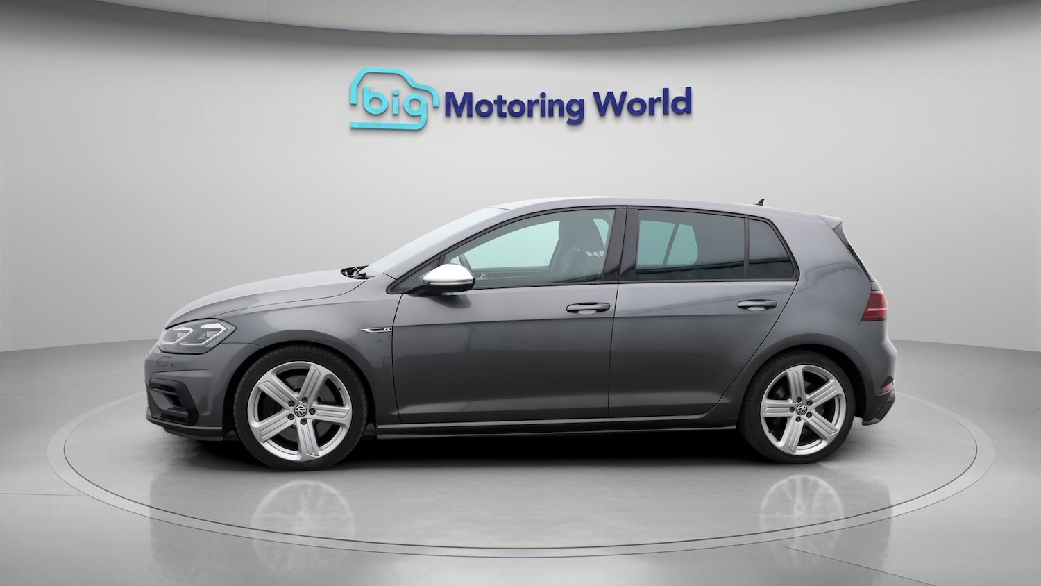 Used Volkswagen Golf 2018 for sale - 77749690: Photo 4