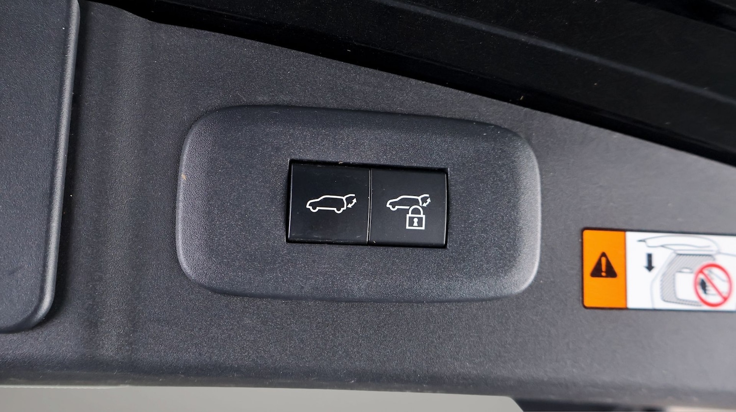 Used Lexus RZ 2024 for sale - 77744745: Photo 22