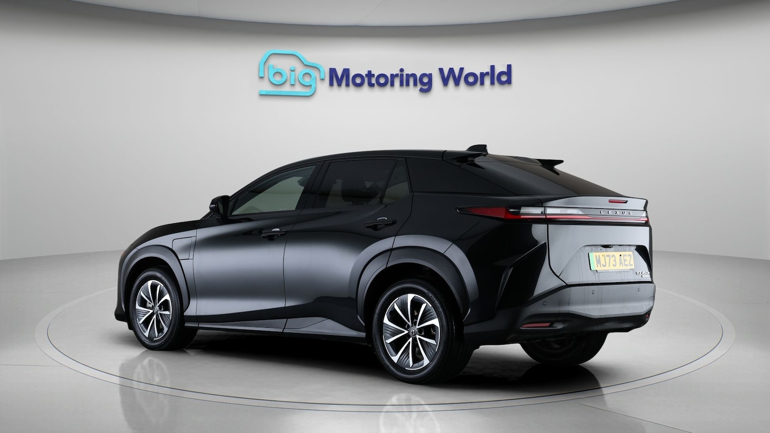 Used Lexus RZ 2024 for sale - 77744745: Photo 5