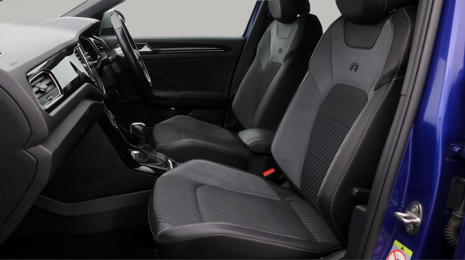 Used Volkswagen T-Roc 2019 for sale - 77700967: Photo 14