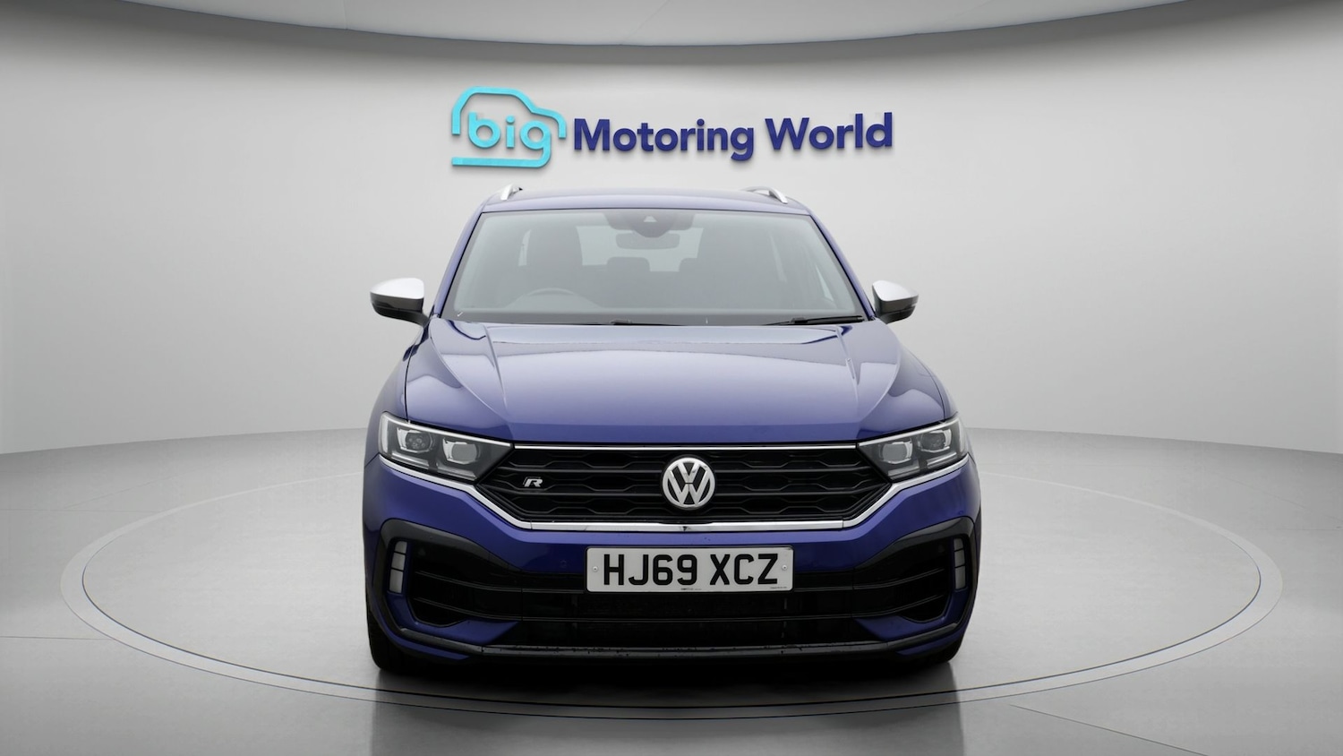Used Volkswagen T-Roc 2019 for sale - 77700967: Photo 2
