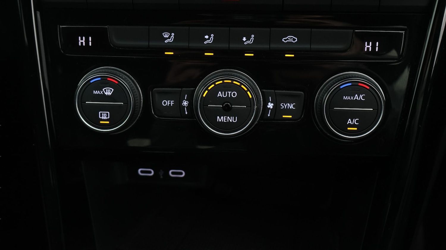 Used Volkswagen T-Roc 2022 for sale - 77434981: Photo 12