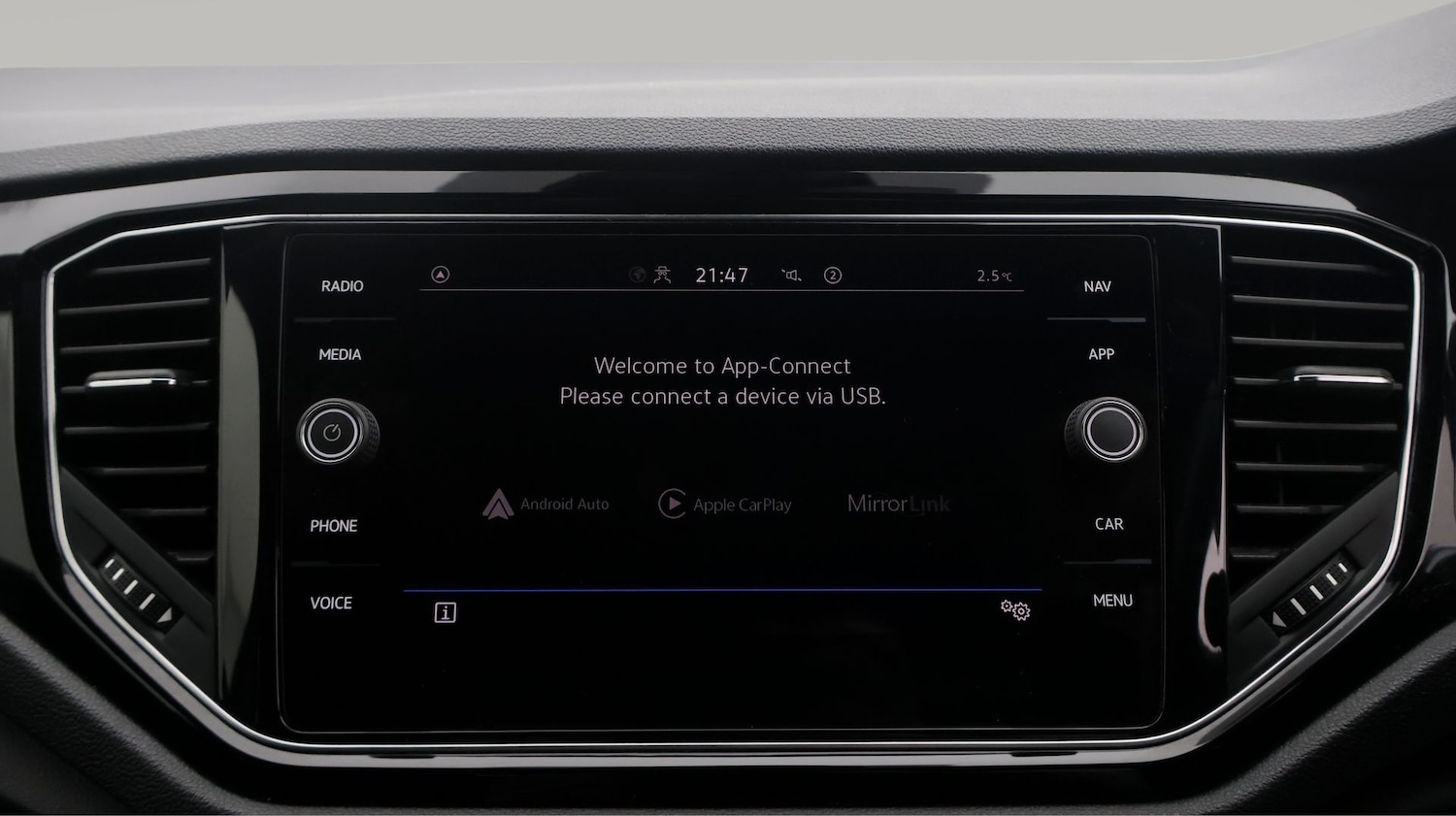 Used Volkswagen T-Roc 2022 for sale - 77434981: Photo 25