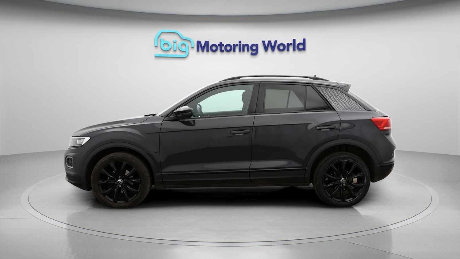 Used Volkswagen T-Roc 2022 for sale - 77434981: Photo 4