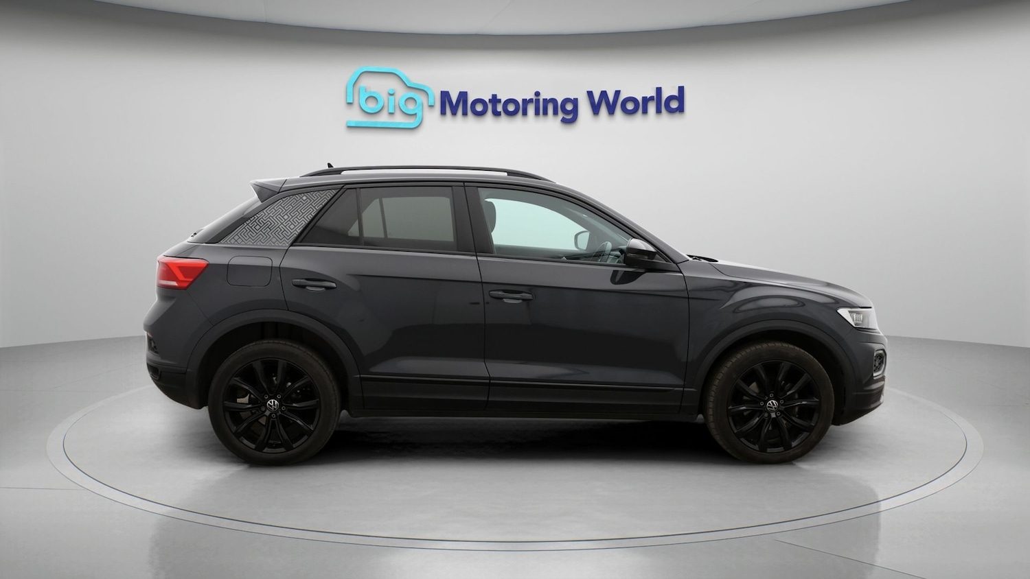 Used Volkswagen T-Roc 2022 for sale - 77434981: Photo 8