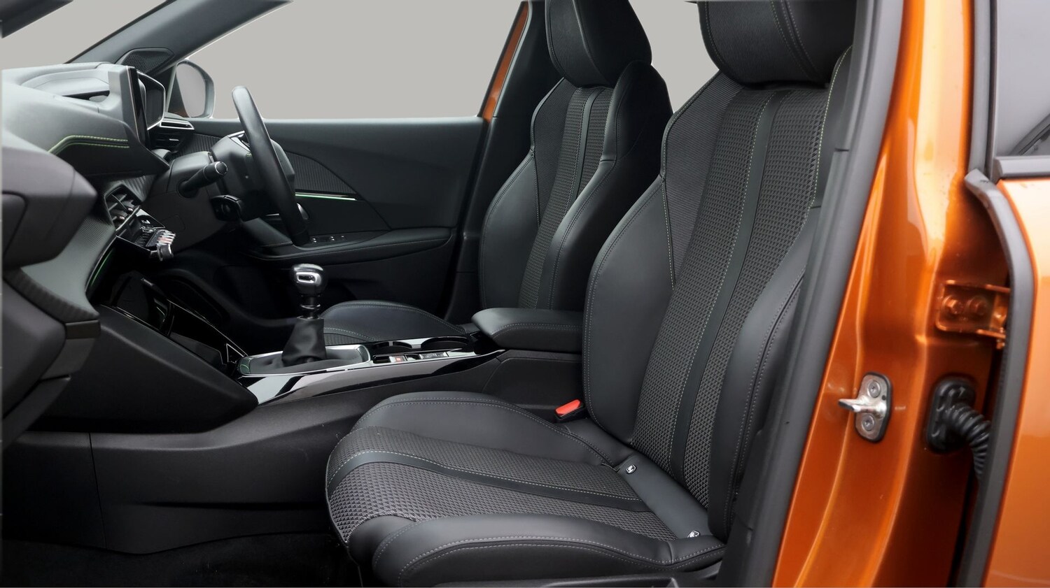 Used Peugeot 2008 2023 for sale - 77759197: Photo 14