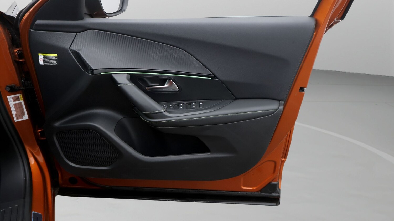 Used Peugeot 2008 2023 for sale - 77759197: Photo 15