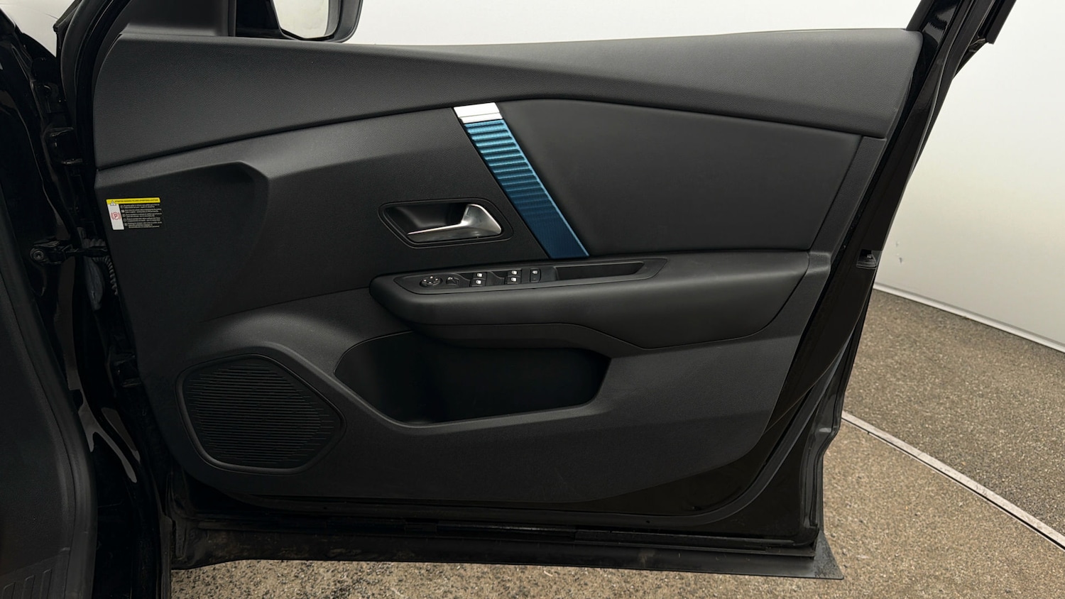 Used Citroen C4 2022 for sale - 77974110: Photo 14