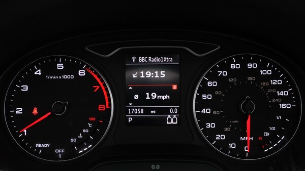 Used Audi A3 Cabriolet 2018 for sale - 76270393: Photo 11