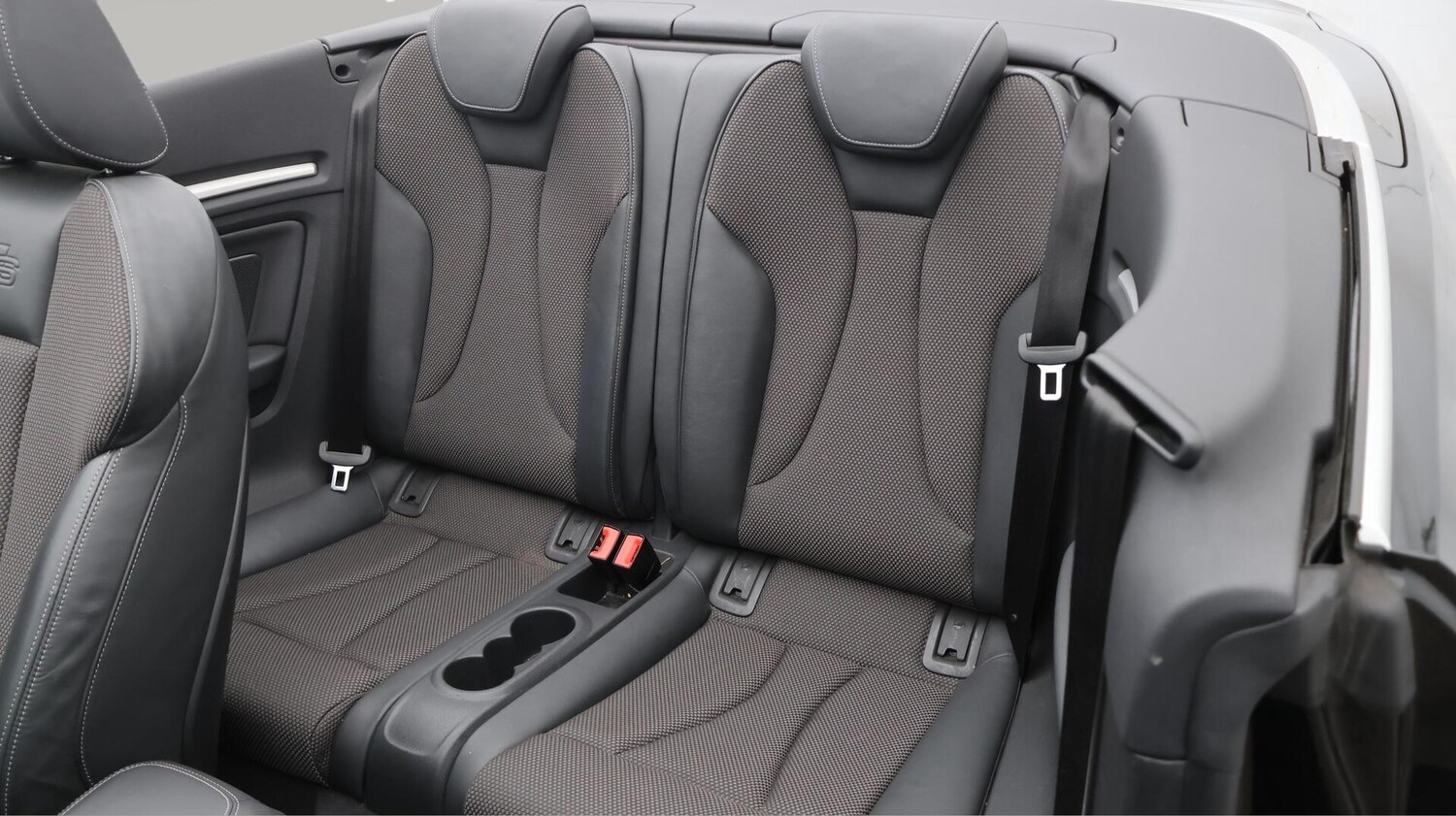 Used Audi A3 Cabriolet 2018 for sale - 76270393: Photo 17