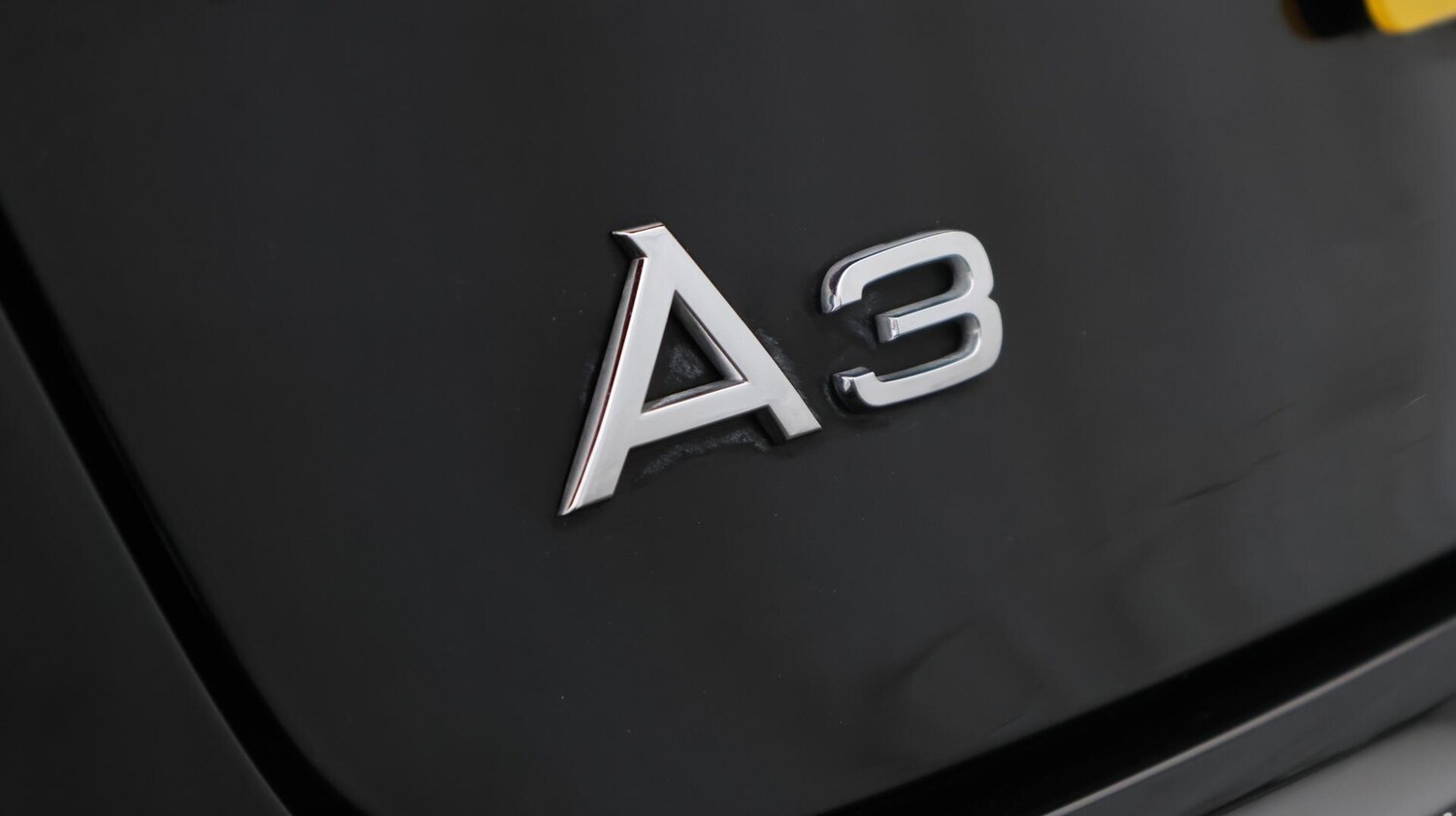 Used Audi A3 Cabriolet 2018 for sale - 76270393: Photo 23