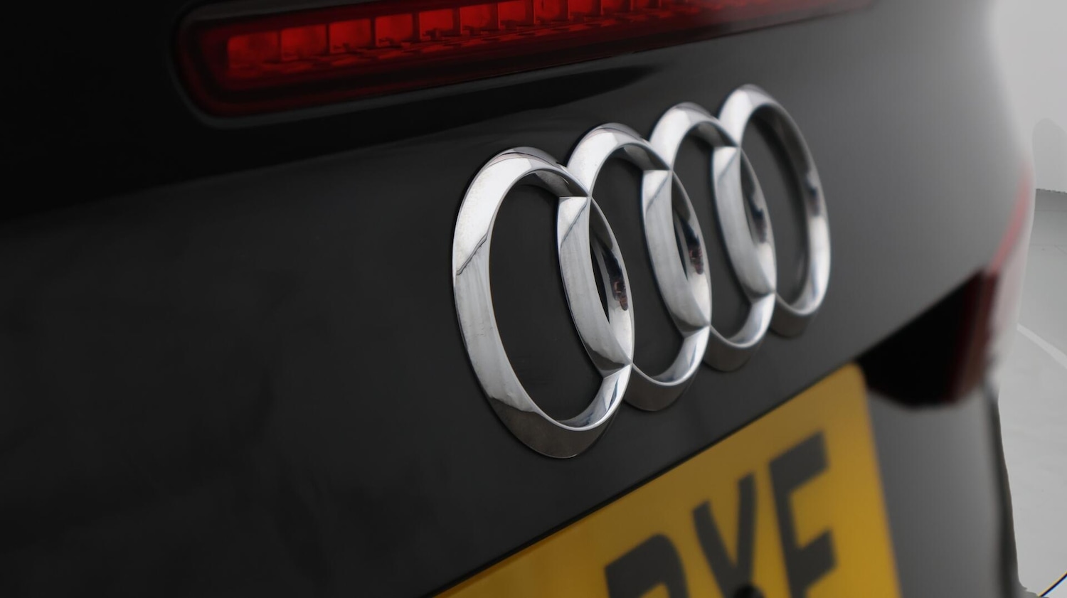 Used Audi A3 Cabriolet 2018 for sale - 76270393: Photo 24