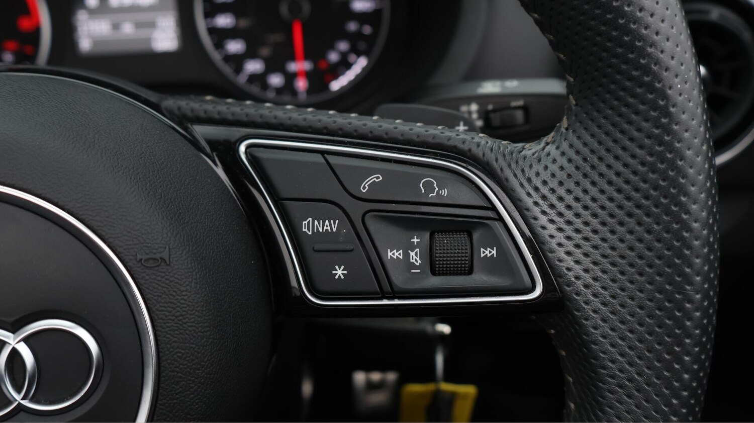 Used Audi A3 Cabriolet 2018 for sale - 76270393: Photo 27