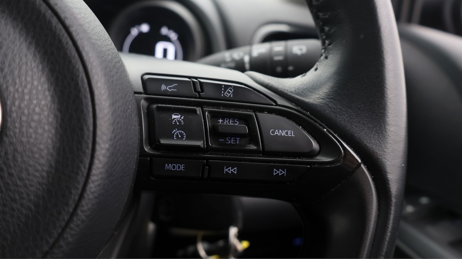 Used Toyota Yaris 2022 for sale - 77618513: Photo 24