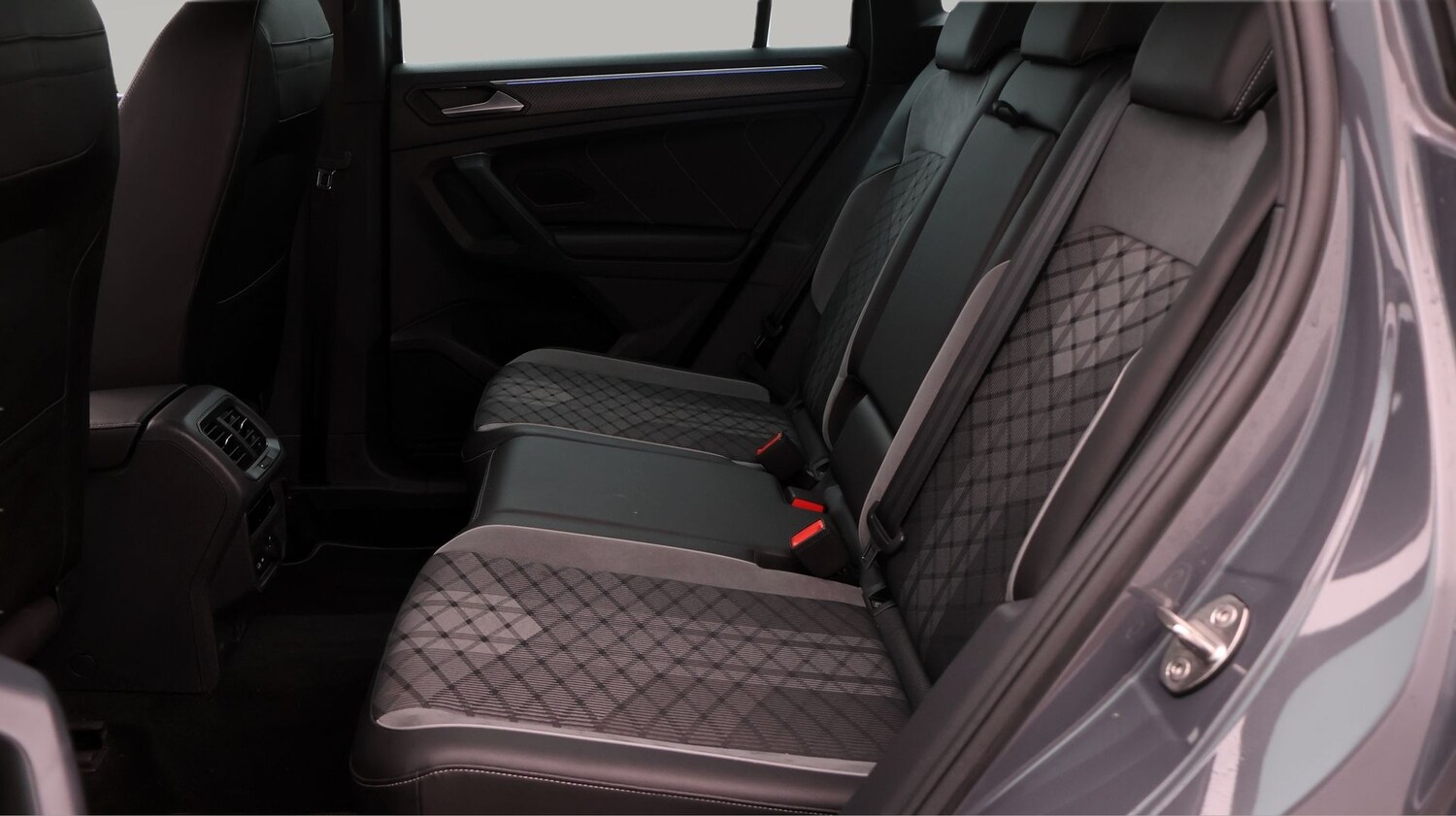 Used Volkswagen Tiguan 2023 for sale - 77789684: Photo 16