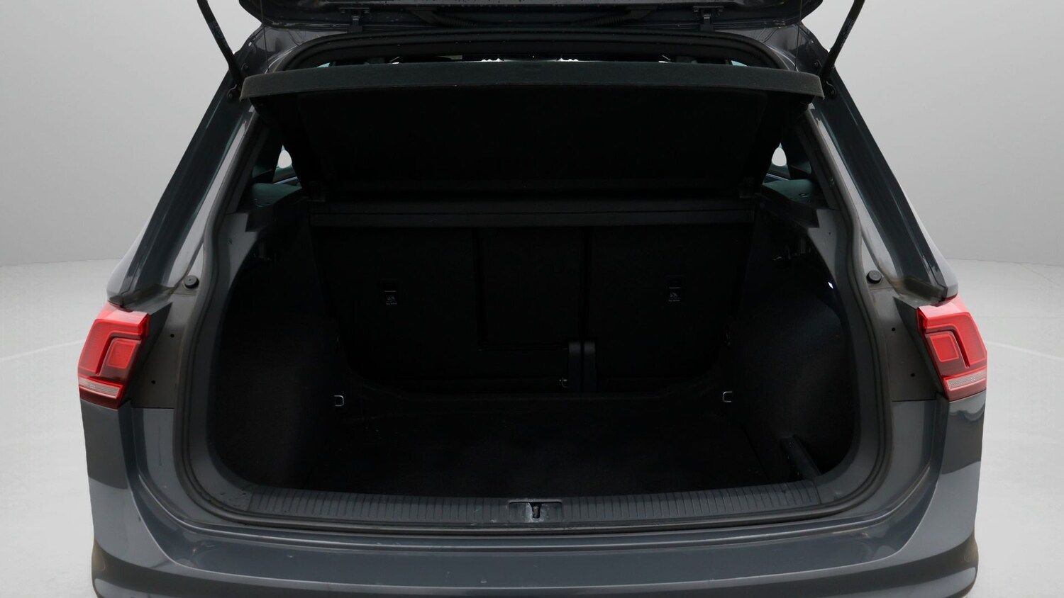 Used Volkswagen Tiguan 2023 for sale - 77789684: Photo 17