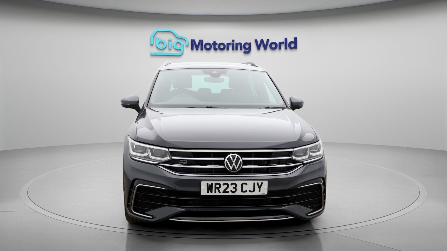 Used Volkswagen Tiguan 2023 for sale - 77789684: Photo 2
