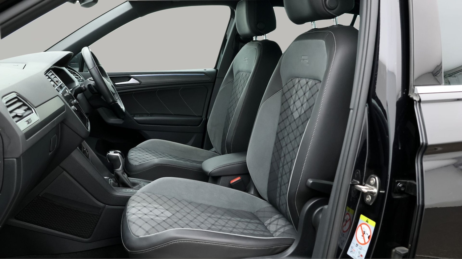 Used Volkswagen Tiguan 2020 for sale - 77182096: Photo 14