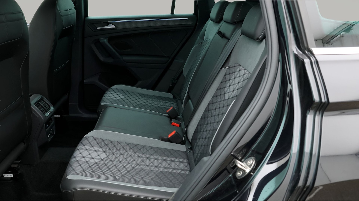 Used Volkswagen Tiguan 2020 for sale - 77182096: Photo 16