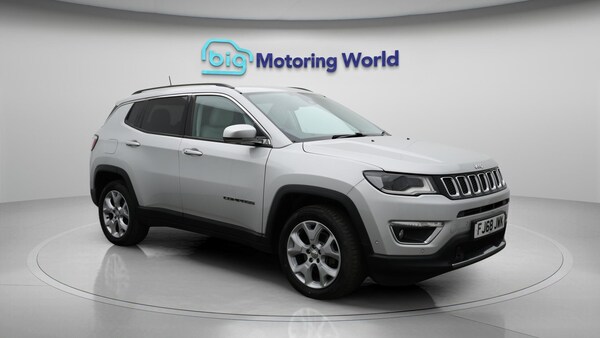Used Jeep Compass 2018 for sale - 76295364: Photo 2