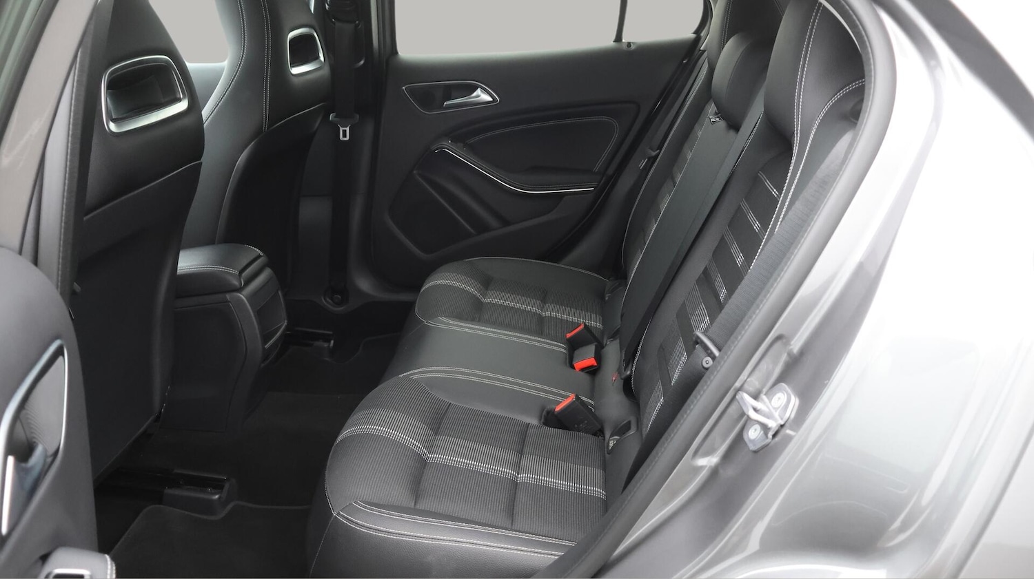 Used Mercedes-Benz GLA 2019 for sale - 76151651: Photo 25