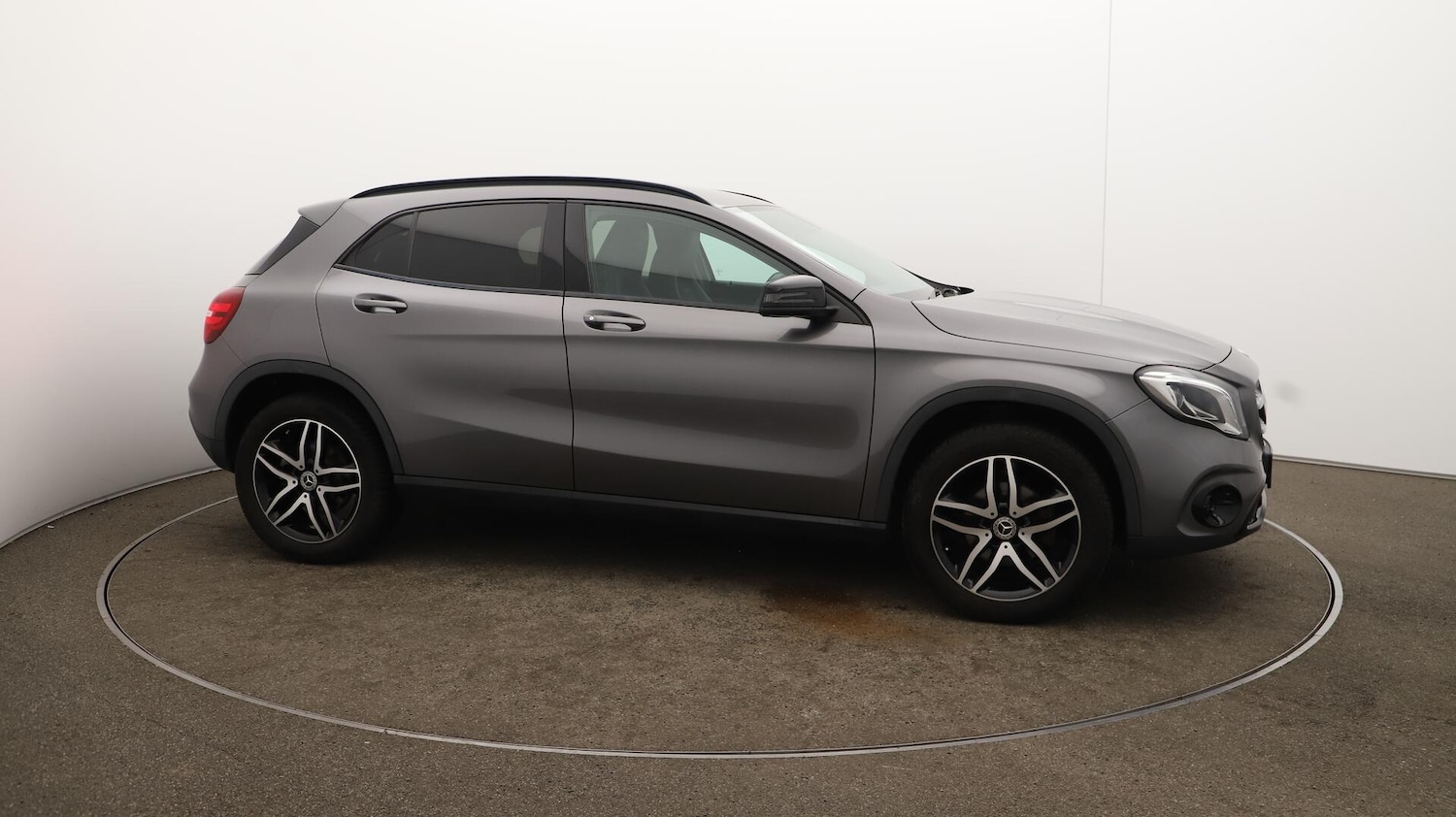 Used Mercedes-Benz GLA 2019 for sale - 76151651: Photo 36