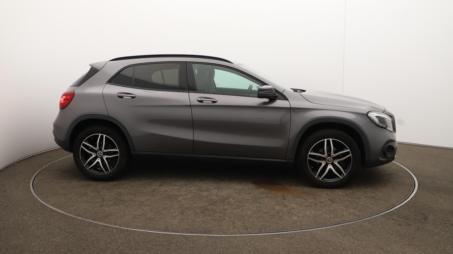 Used Mercedes-Benz GLA 2019 for sale - 76151651: Photo 38