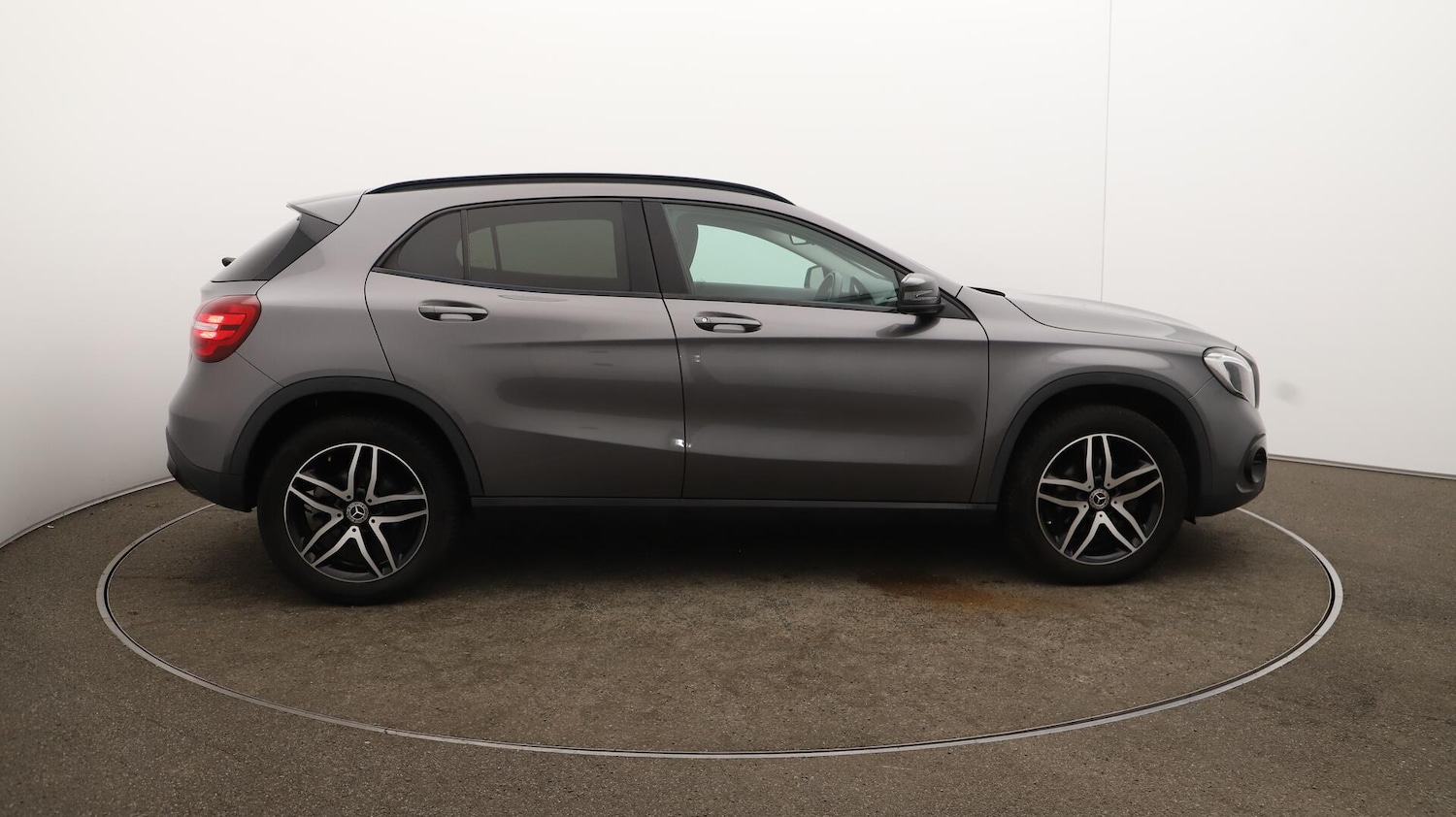 Used Mercedes-Benz GLA 2019 for sale - 76151651: Photo 40