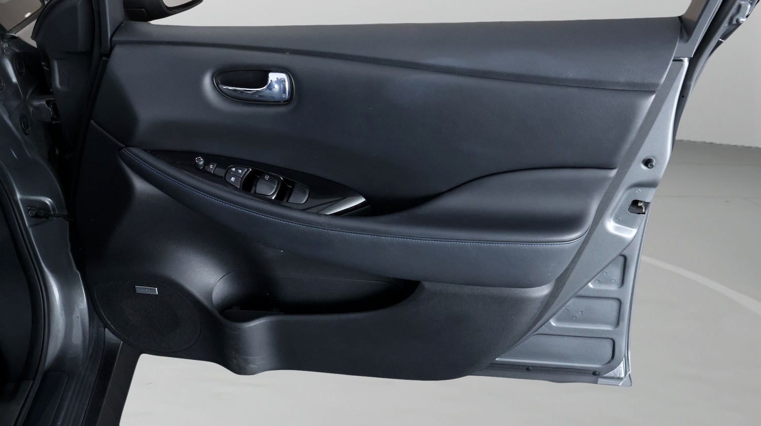 Used Nissan Leaf 2019 for sale - 77934858: Photo 14