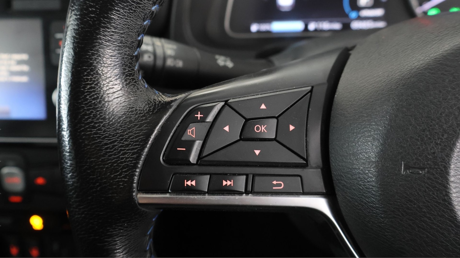 Used Nissan Leaf 2019 for sale - 77934858: Photo 20