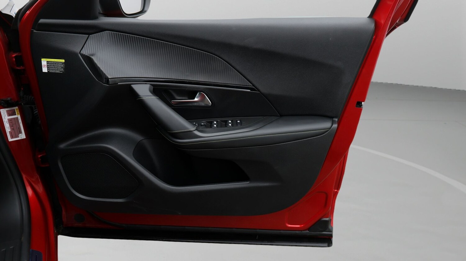 Used Peugeot 2008 2021 for sale - 77251021: Photo 15