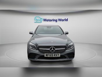 Used Mercedes-Benz C Class 2019 for sale - 76166604: Photo 2