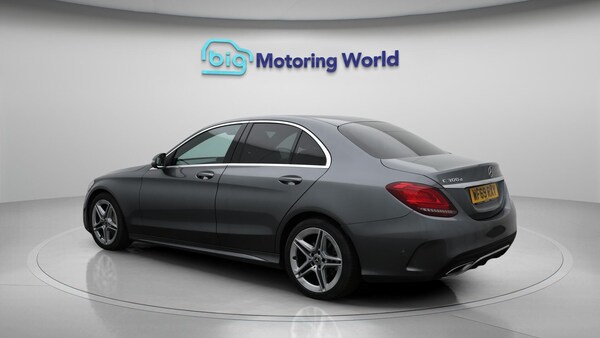 Used Mercedes-Benz C Class 2019 for sale - 76166604: Photo 5