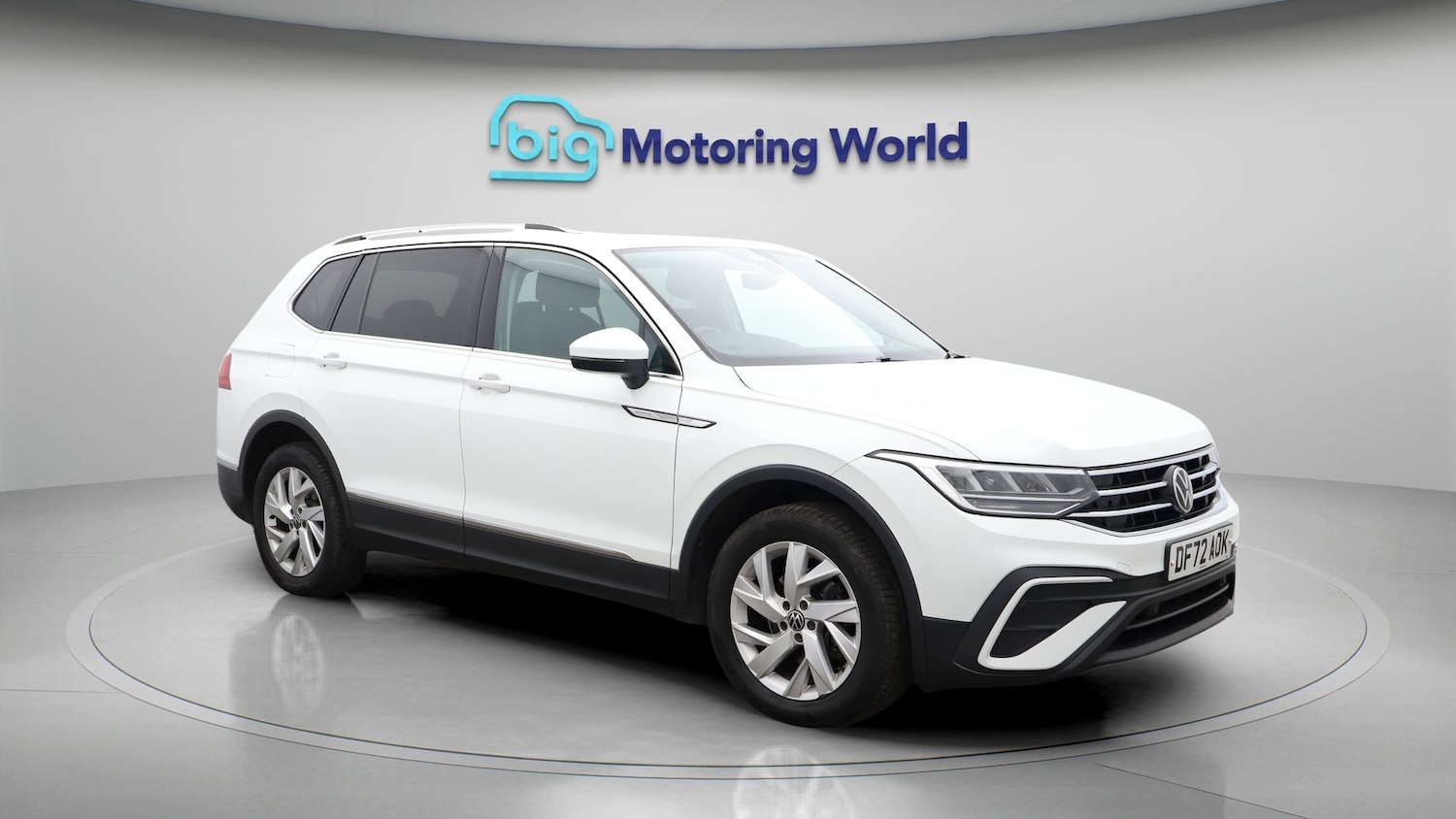 Used Volkswagen Tiguan Allspace 2023 for sale - 77749651: Photo 1