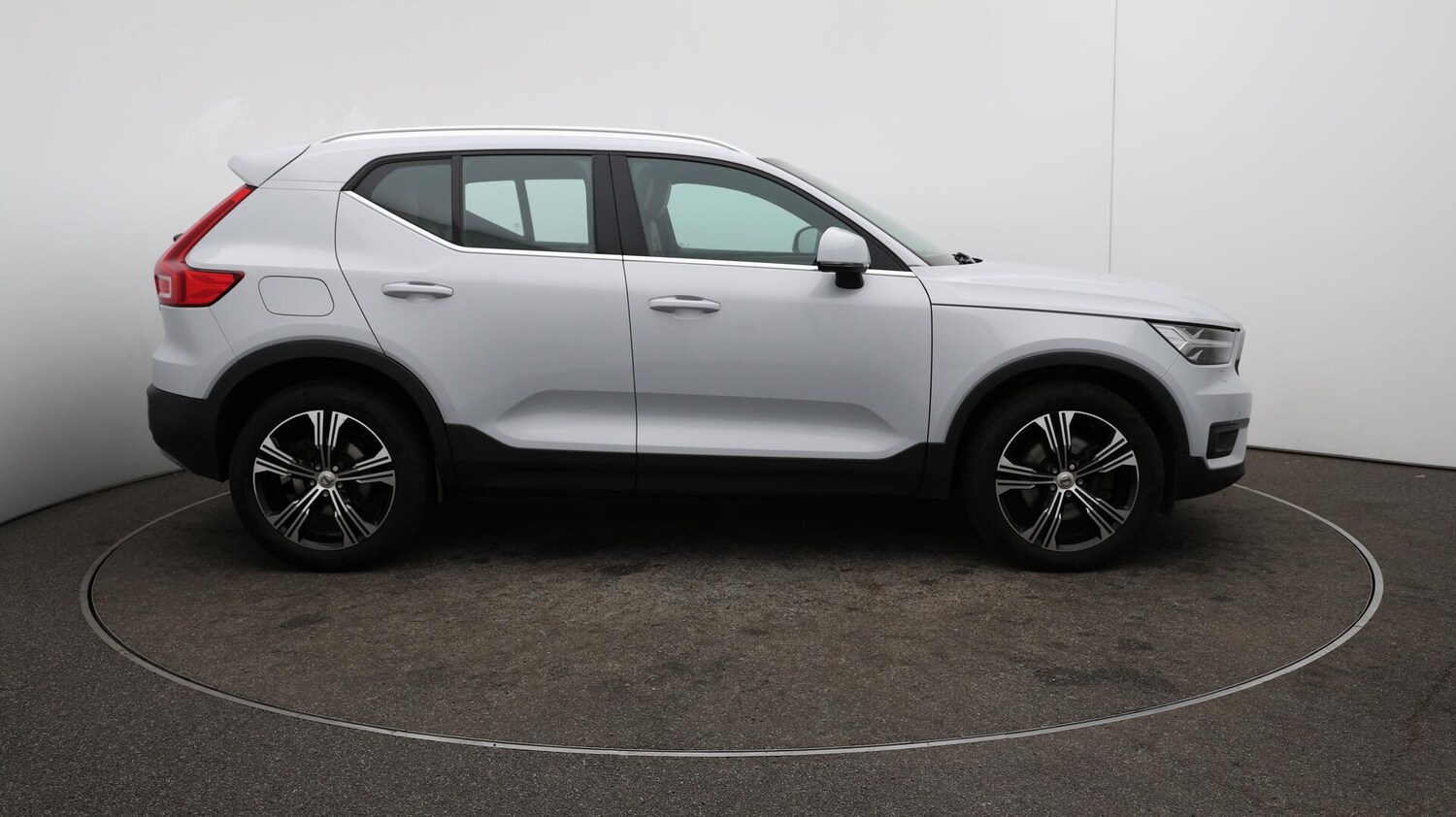 Used Volvo XC40 2020 for sale - 75991186: Photo 48