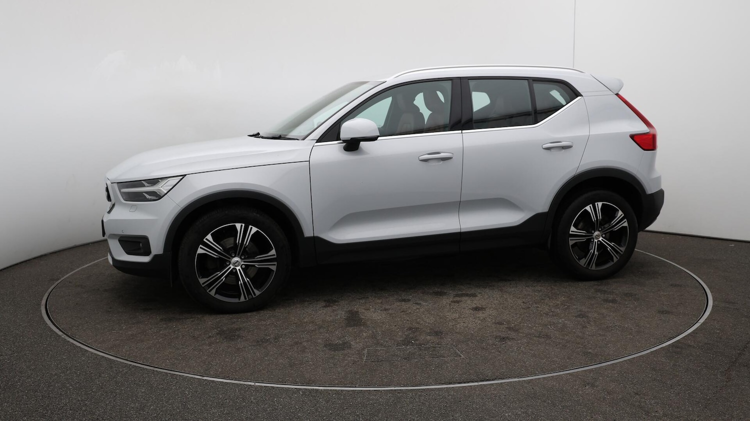 Used Volvo XC40 2020 for sale - 75991186: Photo 65