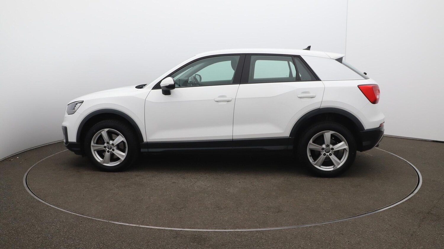 Used Audi Q2 2019 for sale - 76136160: Photo 64