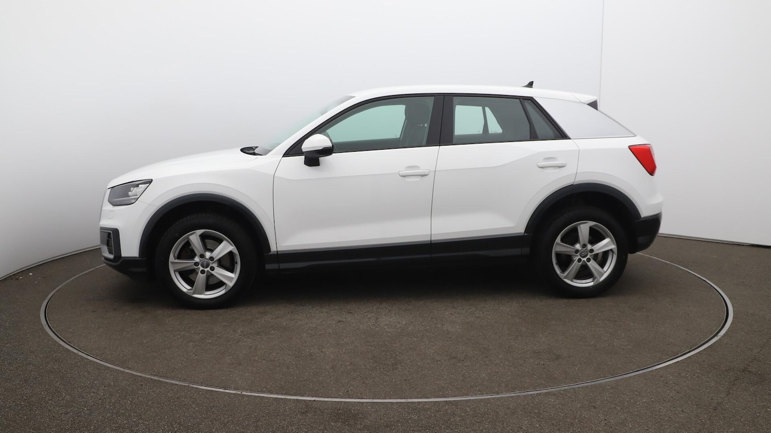 Used Audi Q2 2019 for sale - 76136160: Photo 65