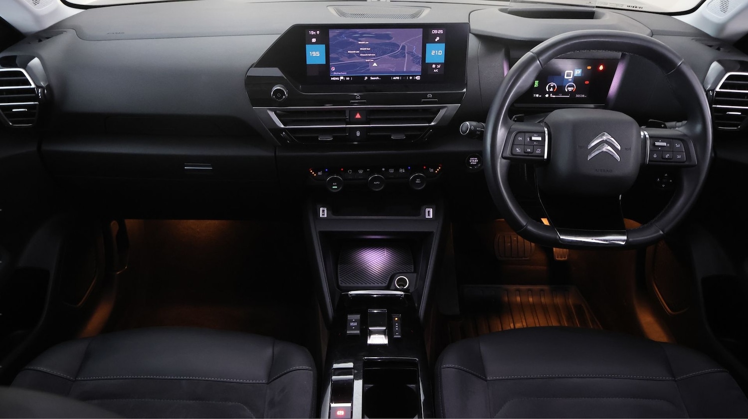 Used Citroen C4 2023 for sale - 78196661: Photo 13