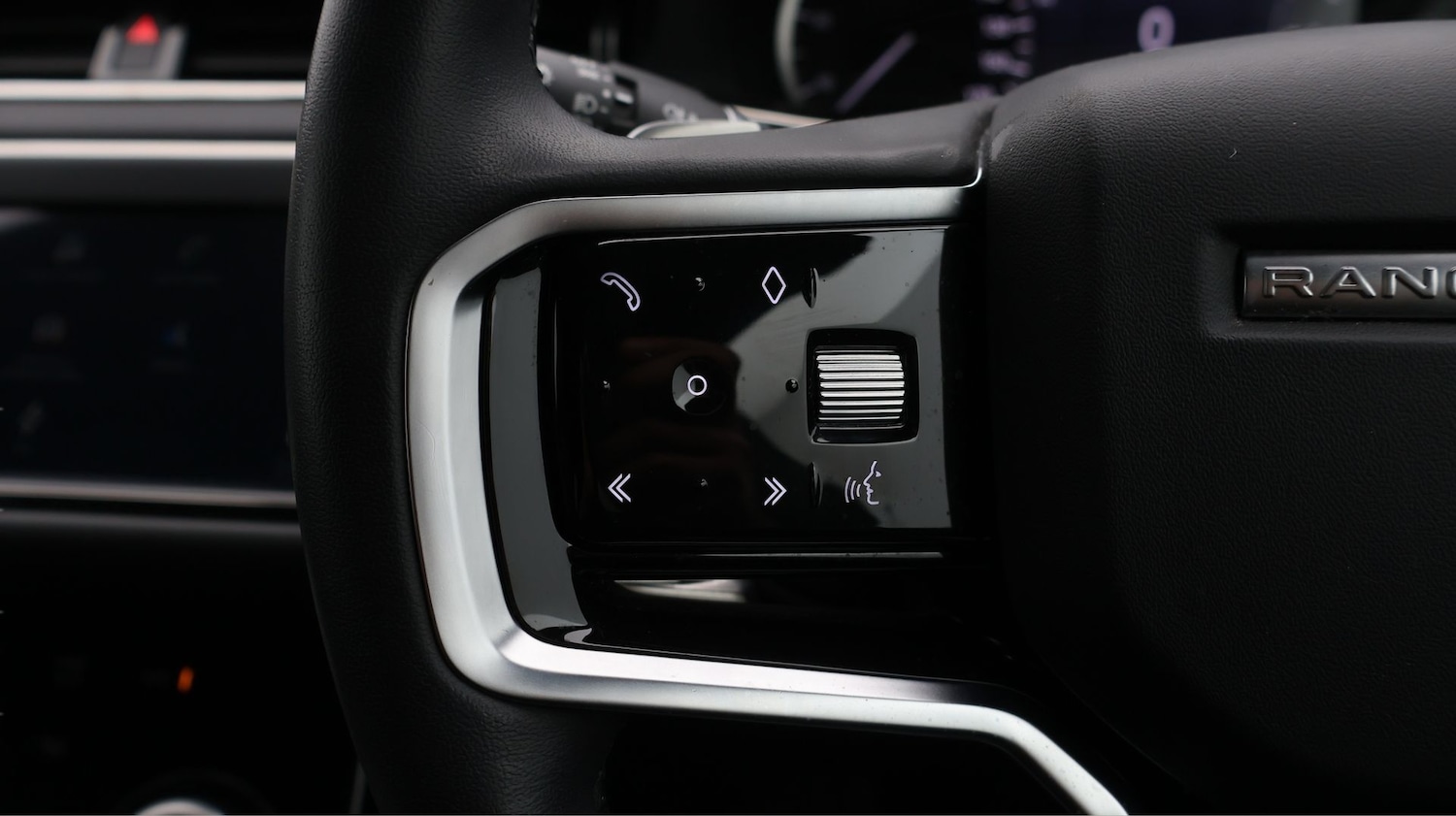 Used Land Rover Range Rover Evoque 2023 for sale - 77438652: Photo 23