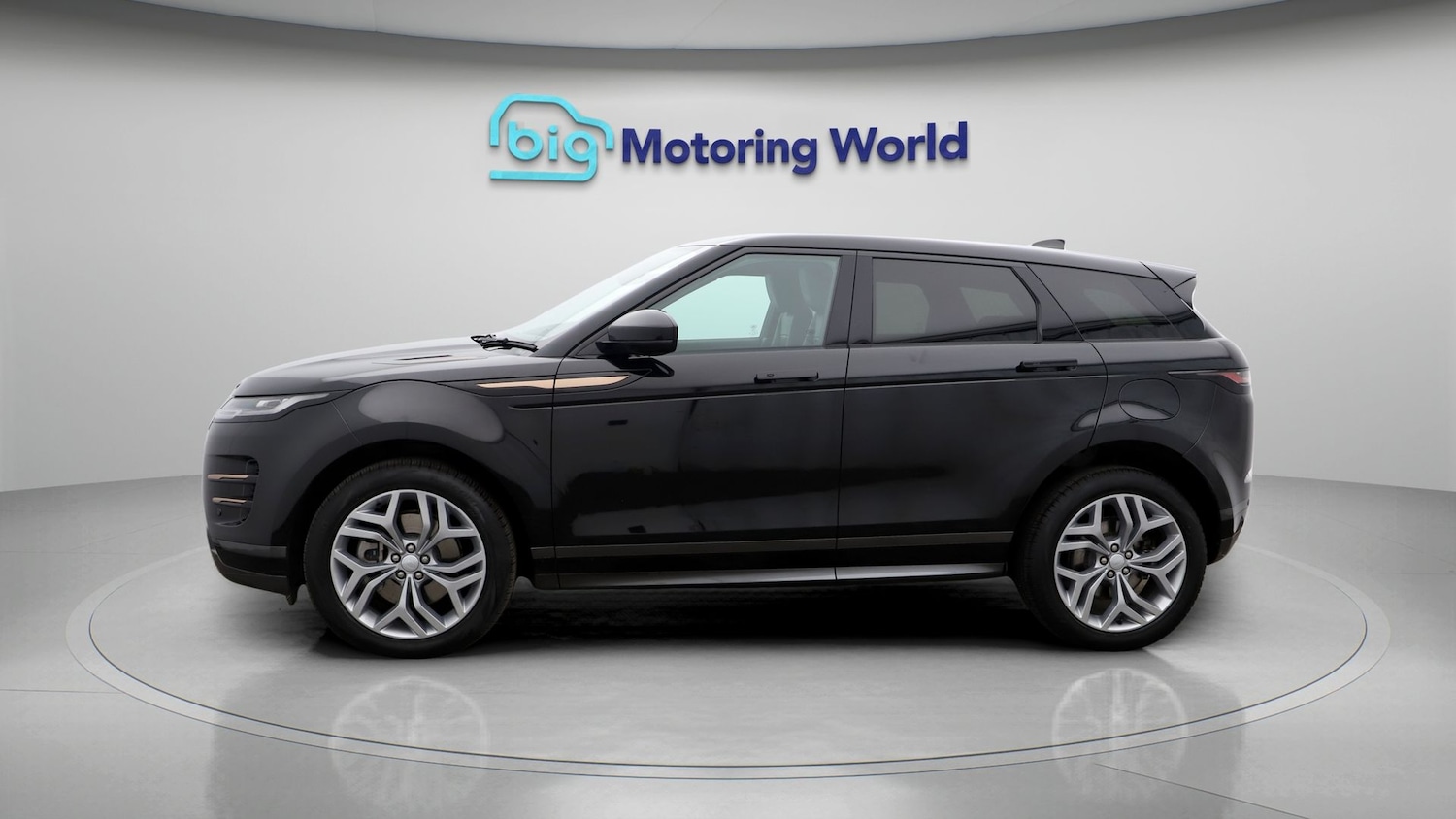 Used Land Rover Range Rover Evoque 2023 for sale - 77438652: Photo 4